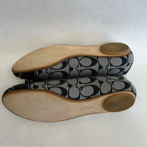Coach Signature Logo Cindie A2031 Flats Women’s size 7.5 Black White Bow - Picture 8 of 10